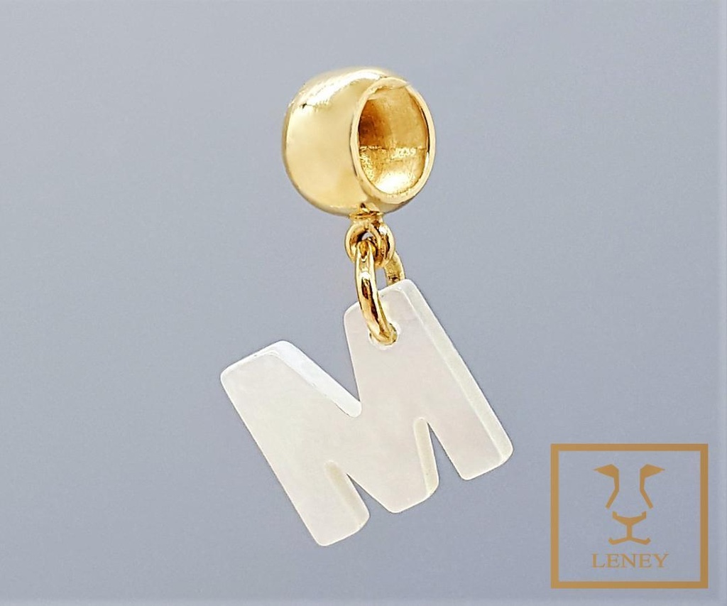 DIJE SEPARADOR LETRA M DE