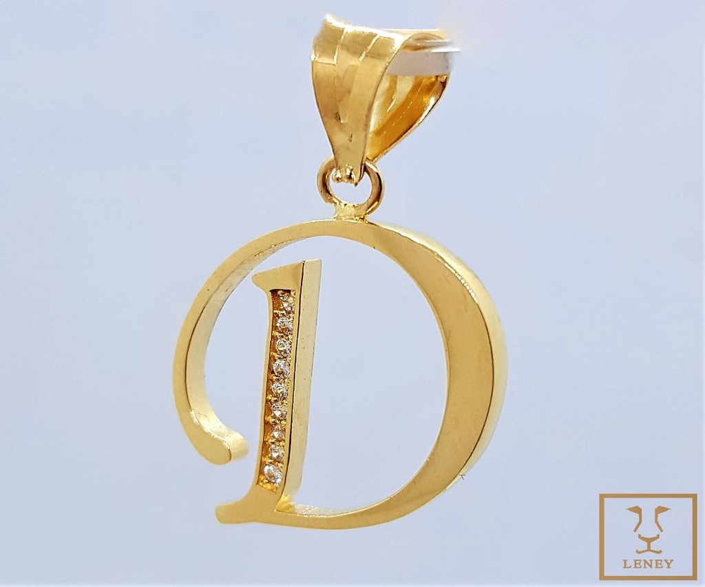 DIJE LETRA D CON CIRCONES