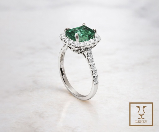 [1556W3] ANILLO SOLITARIO CORONA ESMERALDA